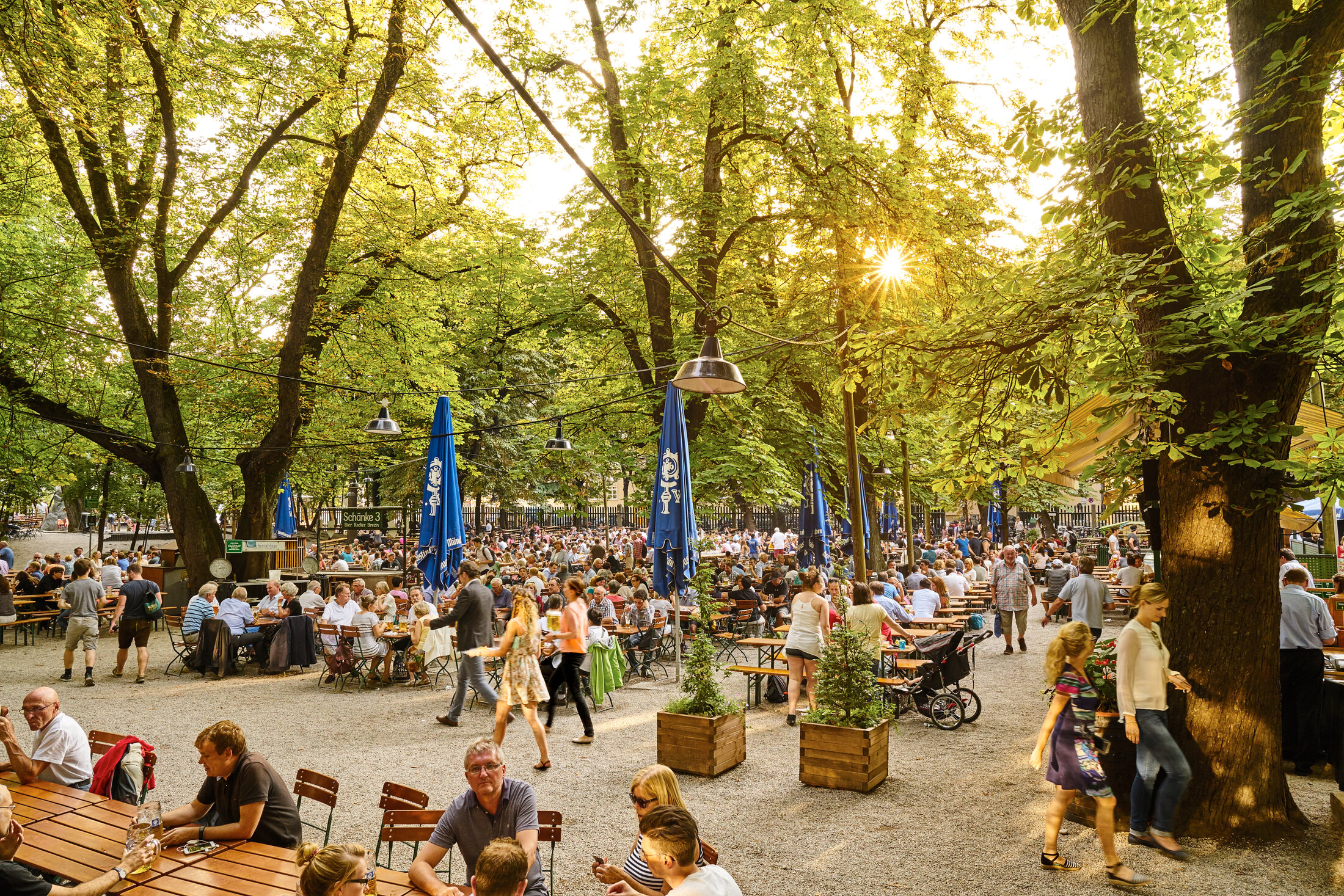 beer-garden-augustiner-keller